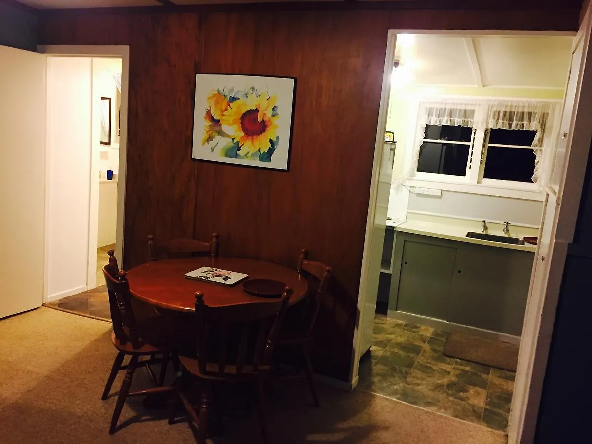 Golden Springs Motel, Holiday Park Rotorua