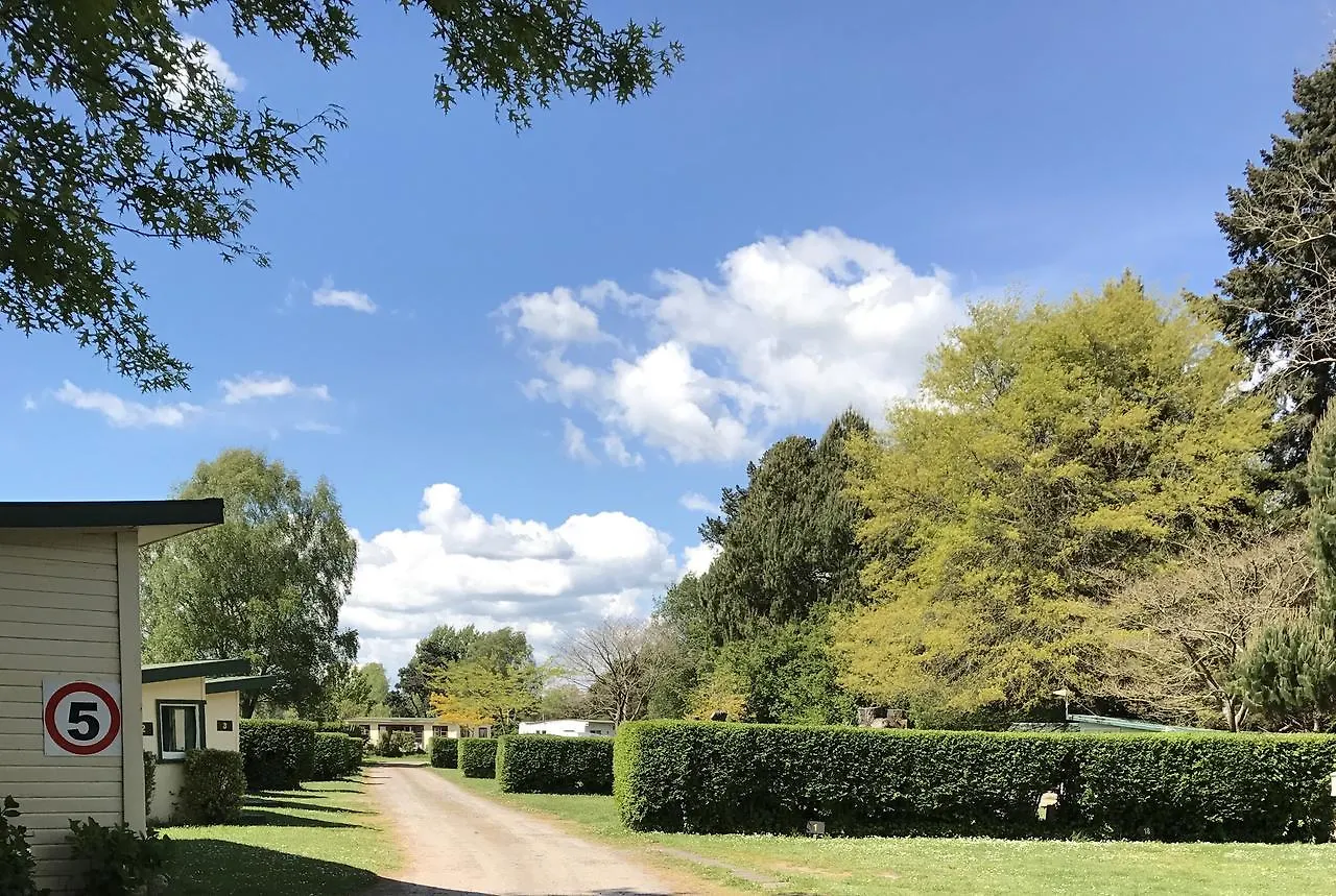Golden Springs Motel, Holiday Park New Zealand